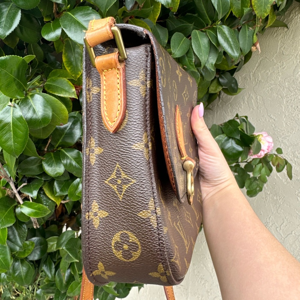 Louis Vuitton Monogram Canvas Saint Cloud MM Crossbody Bag - Picture 7 of 16
